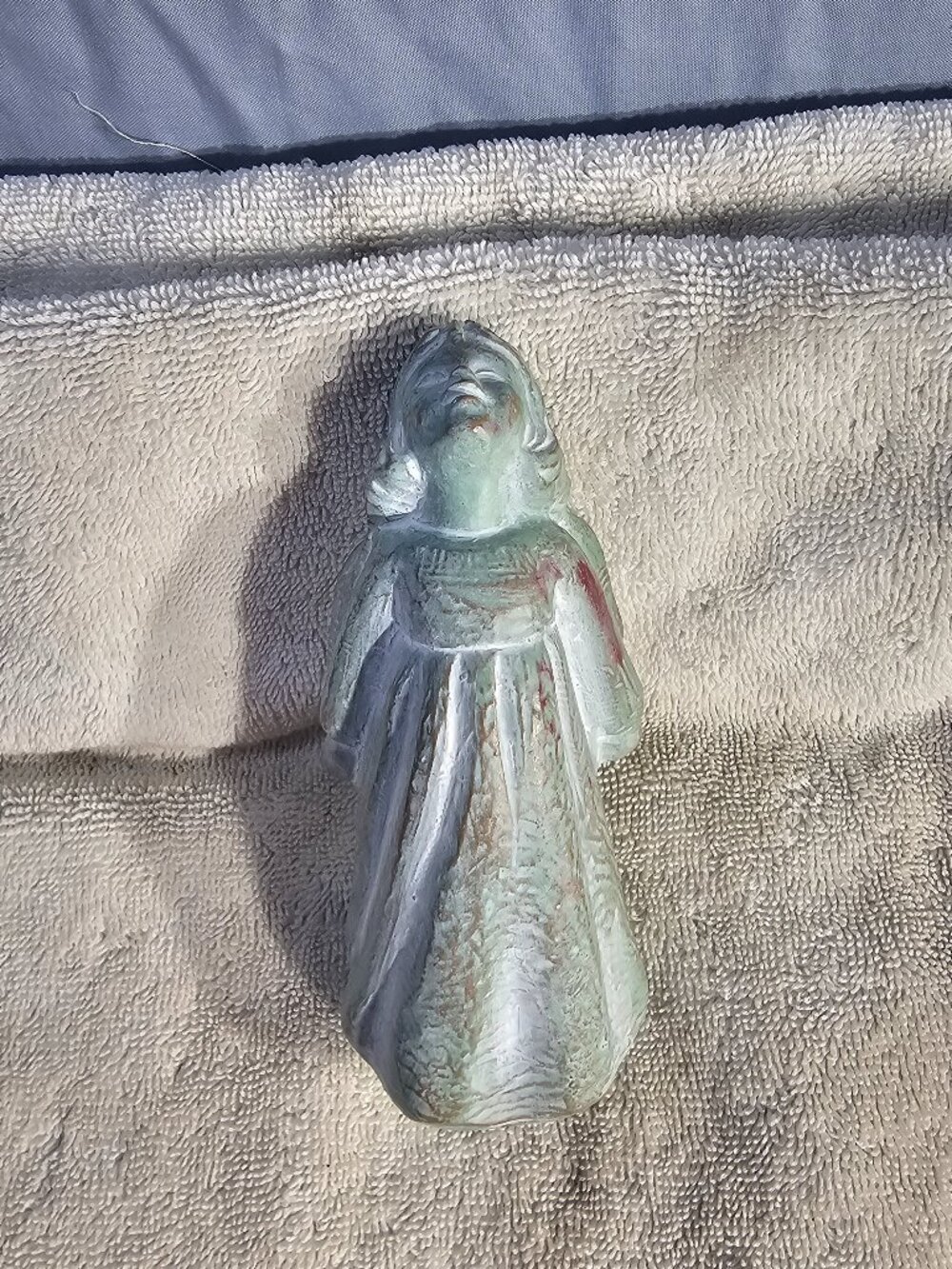 Isabel Bloom Rejoice Angel Figurine – Weathered Green Verdigris Concrete Statue